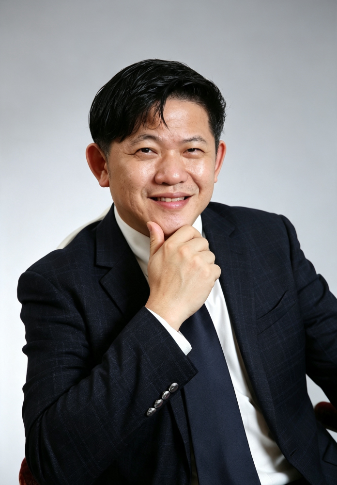 founder- robin chia rs